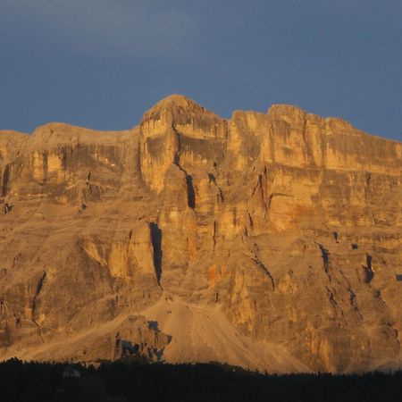 Garni Ciasa Urban Aparthotel Badia  Exteriör bild